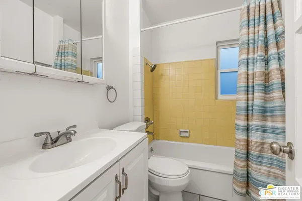 $1,450 | 1674 Vía Salida, Unit 1, Palm Springs, CA 92264