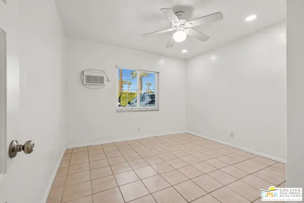 $1,450 | 1674 Vía Salida, Unit 1, Palm Springs, CA 92264