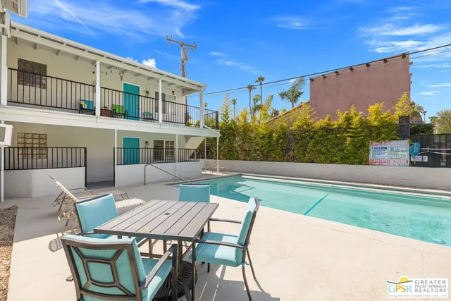 $1,675 | 1674 VÃa Salida, Unit 1, Palm Springs, CA 92264