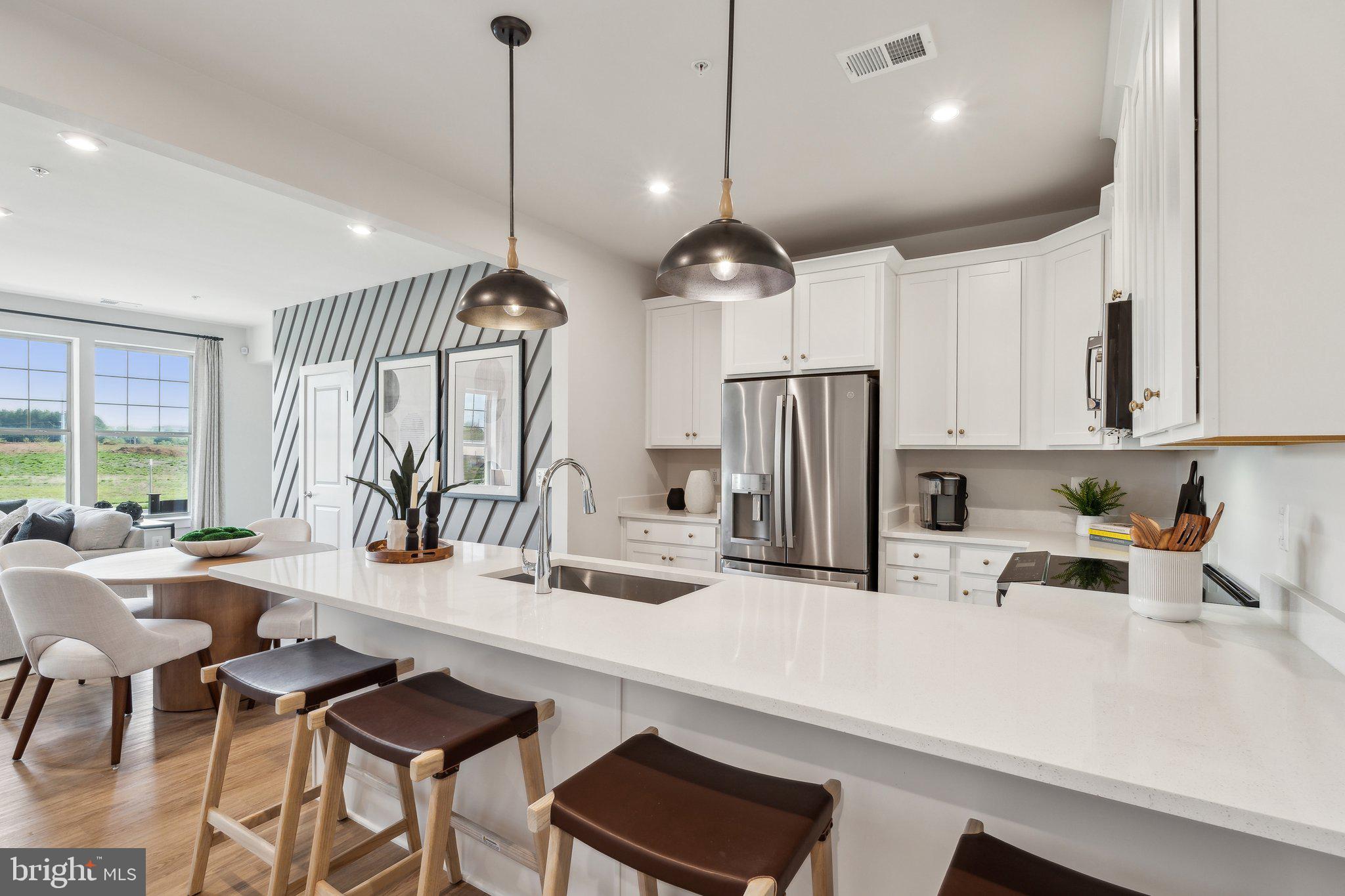 1059 Inferno Terrace Southeast Leesburg, VA 20175 - Photo 3 of 31