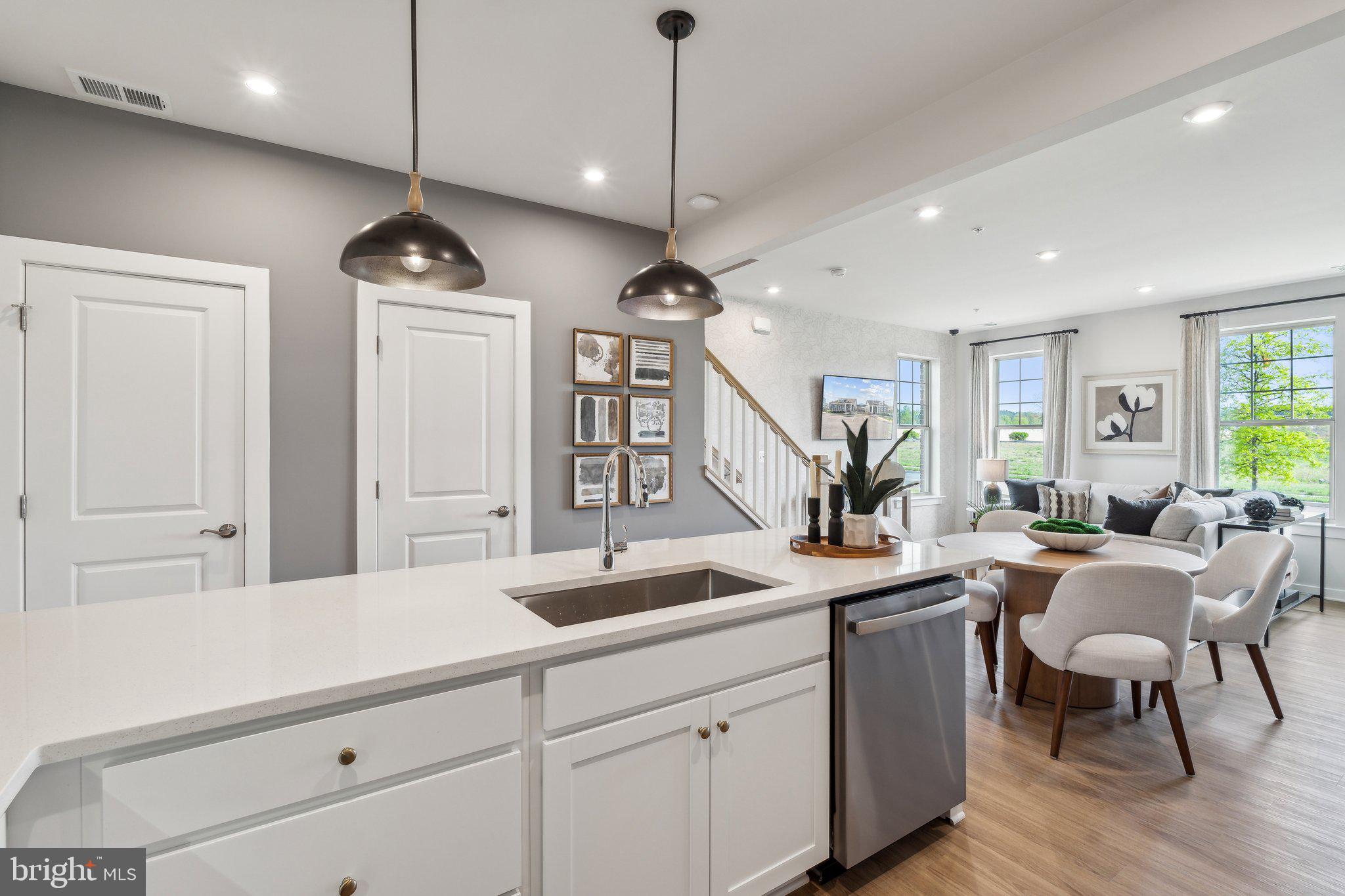 1059 Inferno Terrace Southeast Leesburg, VA 20175 - Photo 5 of 31