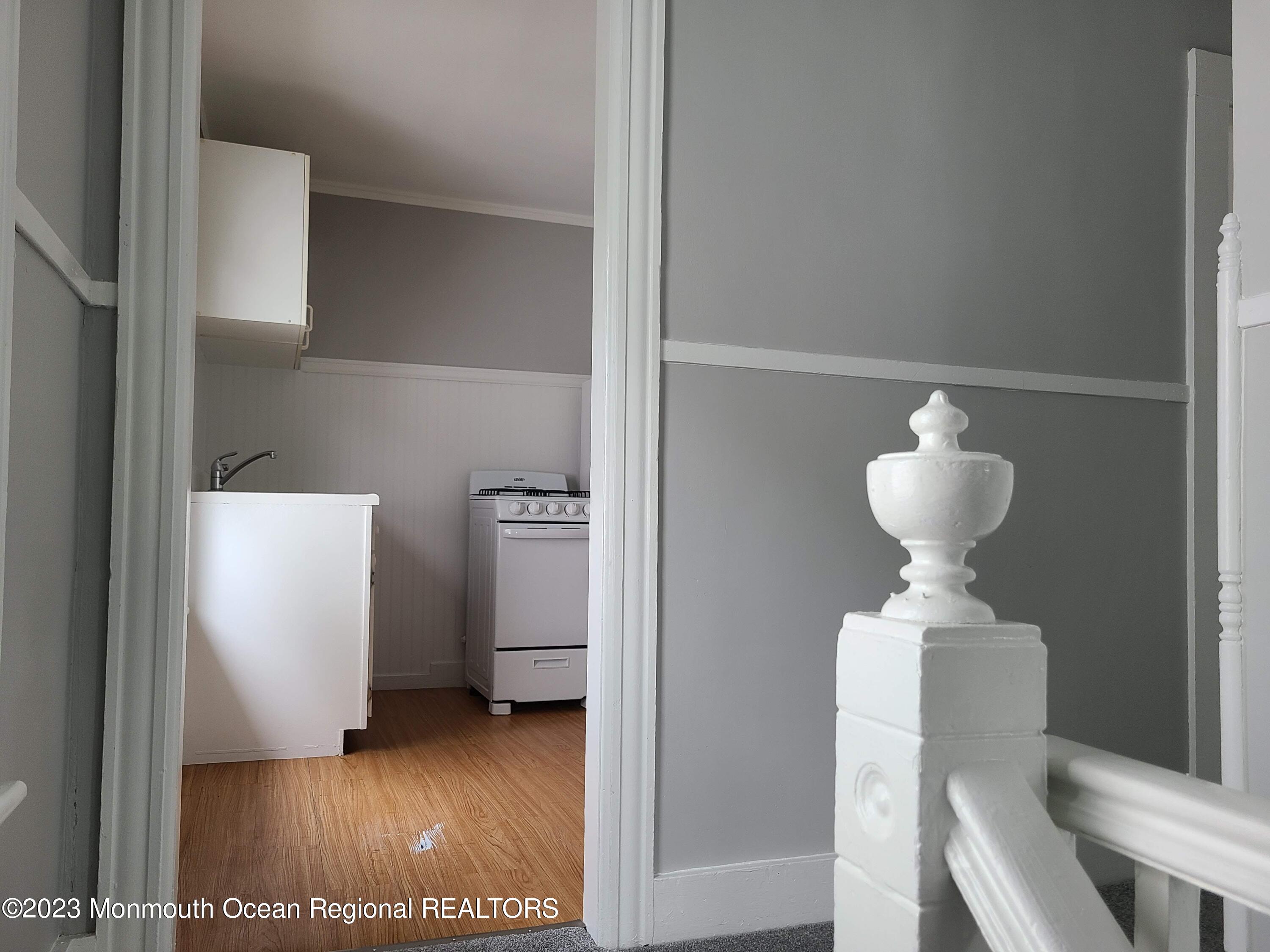 101 Church Street Keyport, NJ 07735 - Photo 27 of 64 20230422_142910