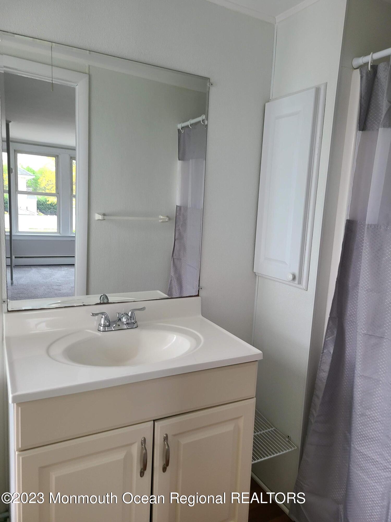 101 Church Street Keyport, NJ 07735 - Photo 41 of 64 20230422_143228