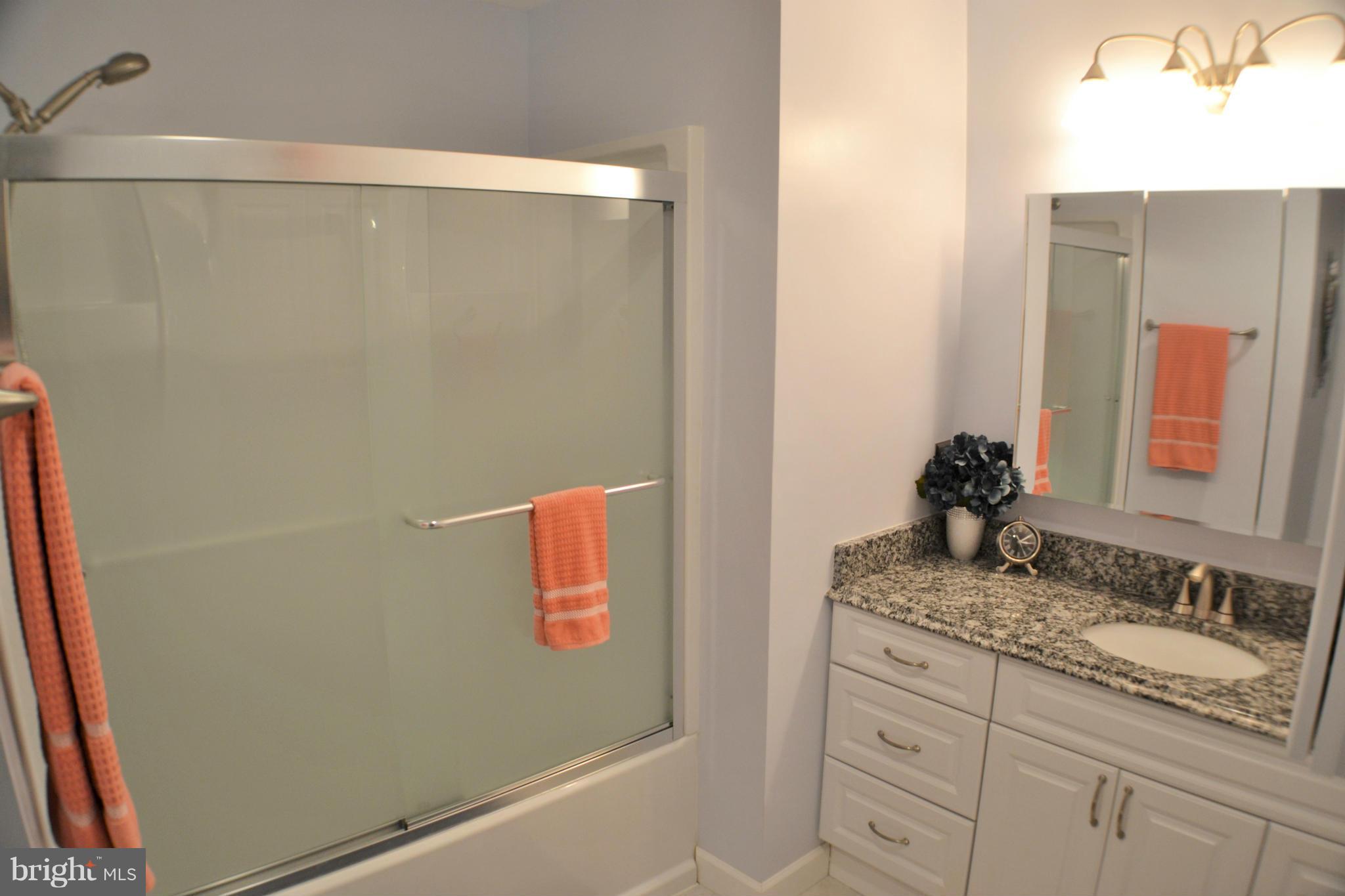 6779 Runkles Road Mount Airy, MD 21771 - Photo 14 of 30 Bath