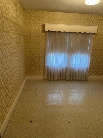99 Acushnet Avenue Springfield, MA 01105 - Photo 20 of 42