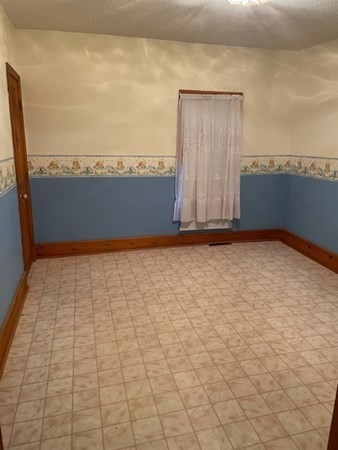 99 Acushnet Avenue Springfield, MA 01105 - Photo 29 of 42