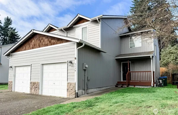 $674,999 | 943 College Lane Northeast, Lacey, WA 98516