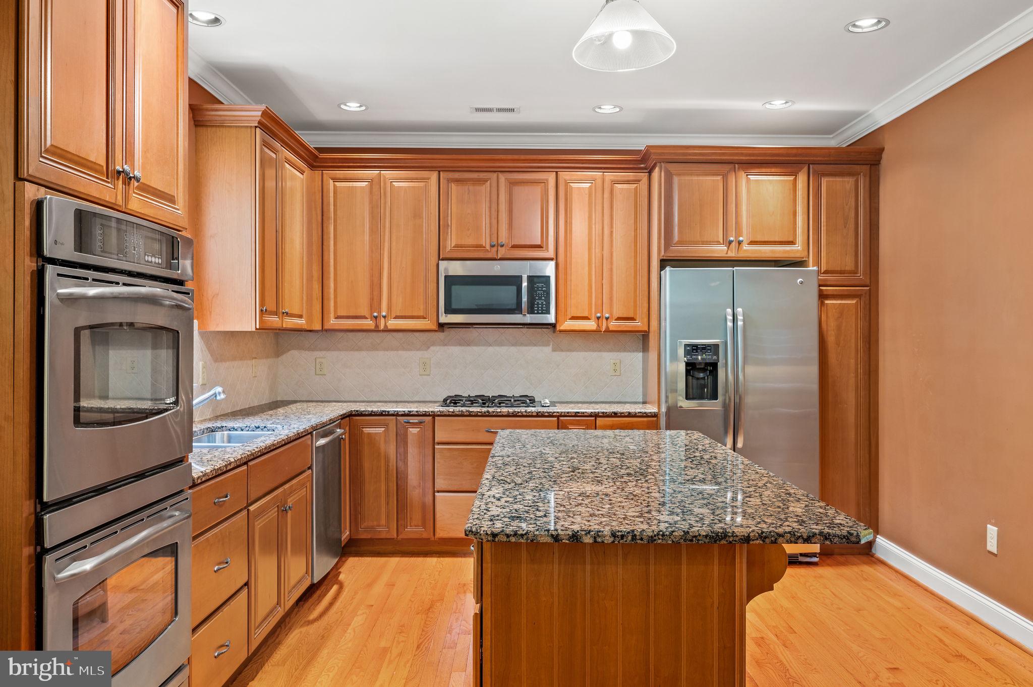 2715 Chestnut Hill Road Pottstown, PA 19465 - Photo 16 of 41 Kitchen