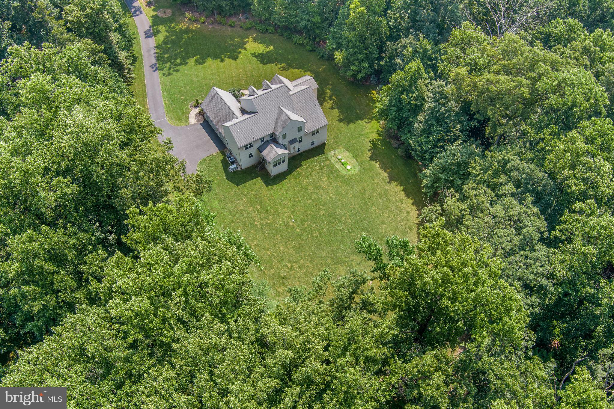 2715 Chestnut Hill Road Pottstown, PA 19465 - Photo 4 of 41 Gallery Image 4