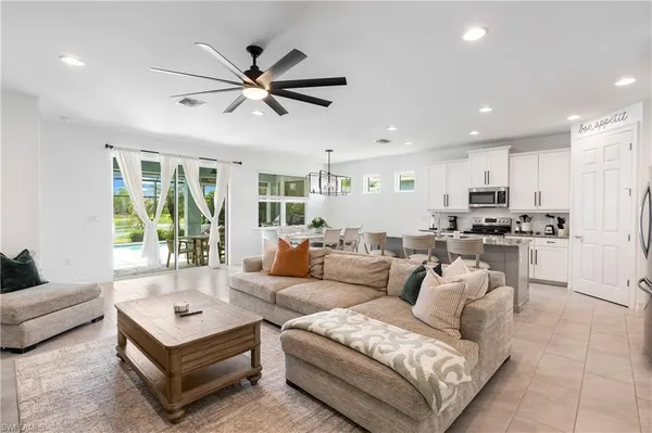 $5,300 | 14837 Windward Lane, Naples, FL 34114