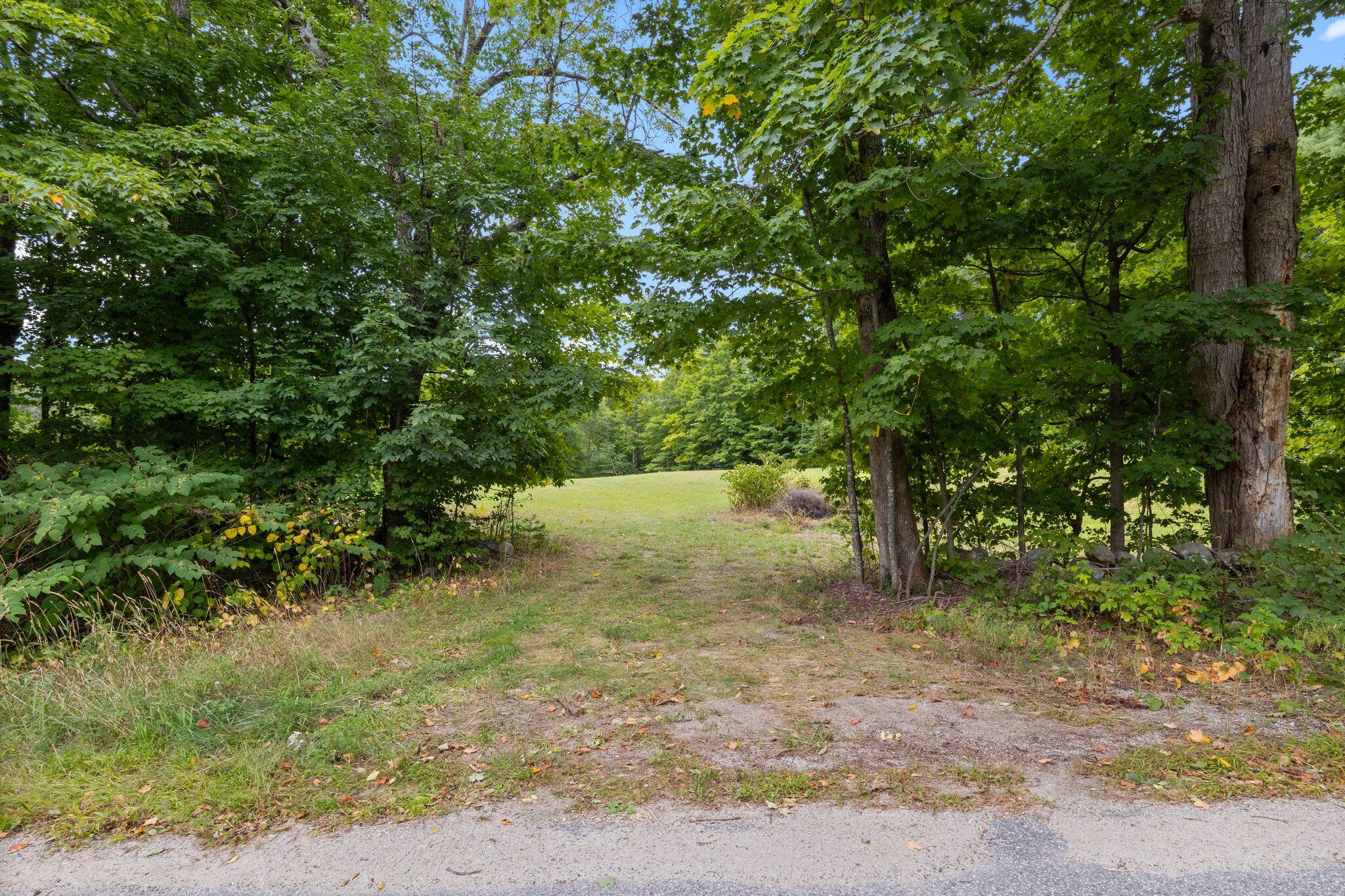 Spec_Pond_Rd_058