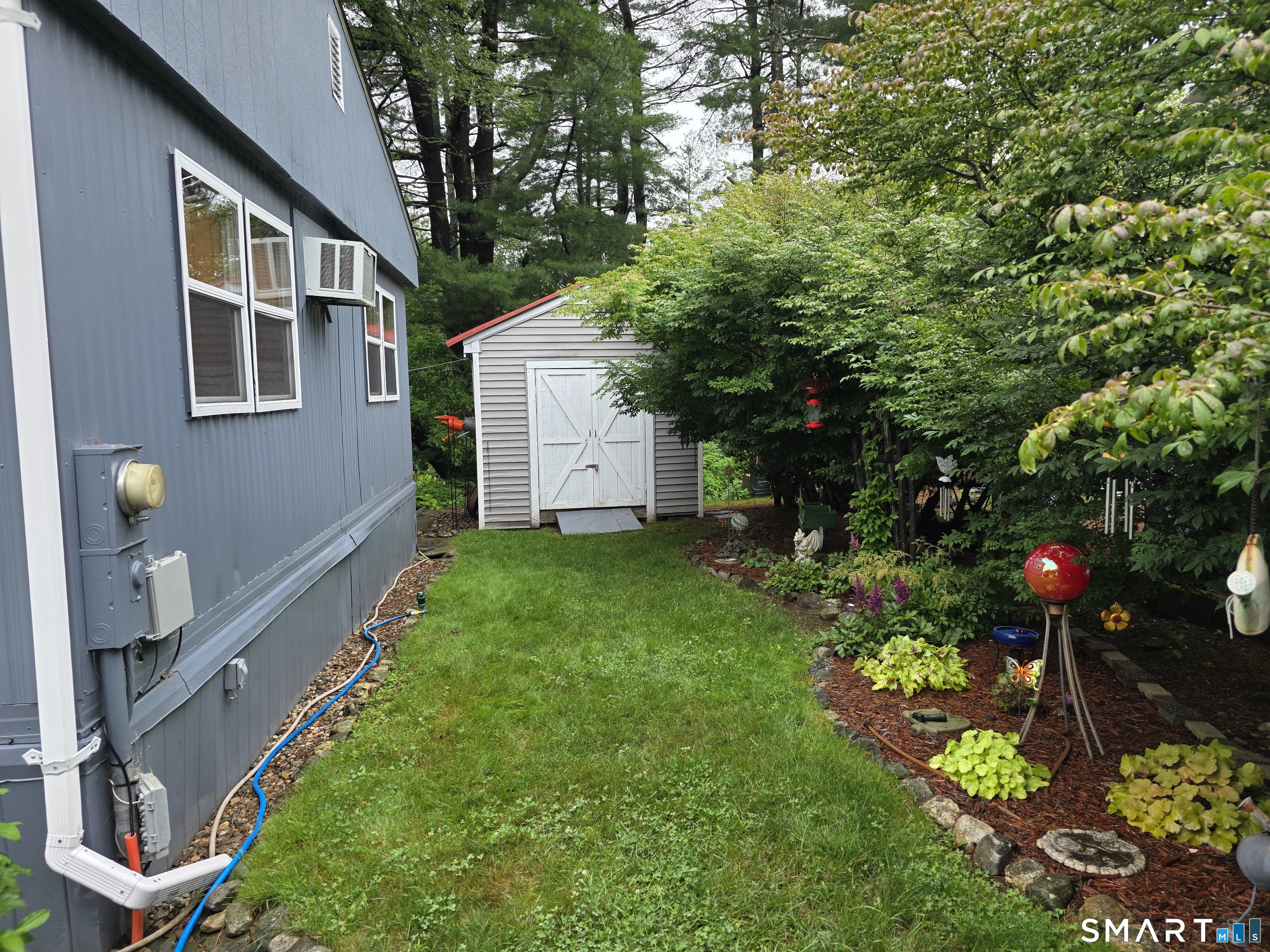 439 Putnam Pike Killingly, CT 06241 - Photo 2 of 16