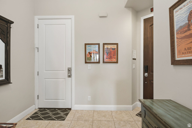 4269 Razor Drive Washington, UT 84780 - Photo 4 of 50 Entrance foyer featuring baseboards and light tile patterned floors