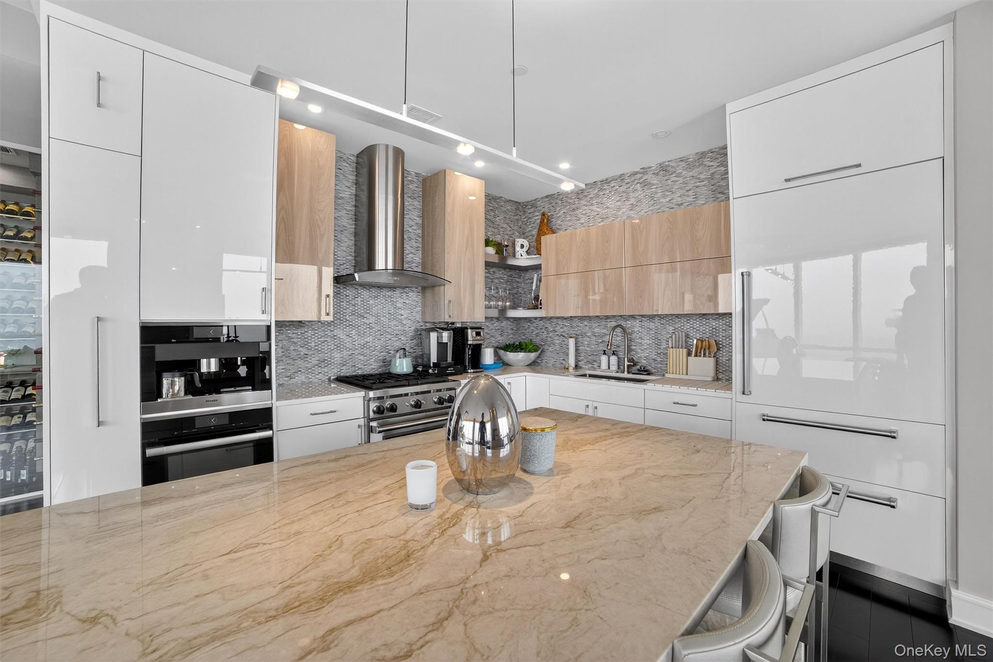 5 Renaissance Square, Unit PH9E White Plains, NY 10601 - Photo 15 of 46