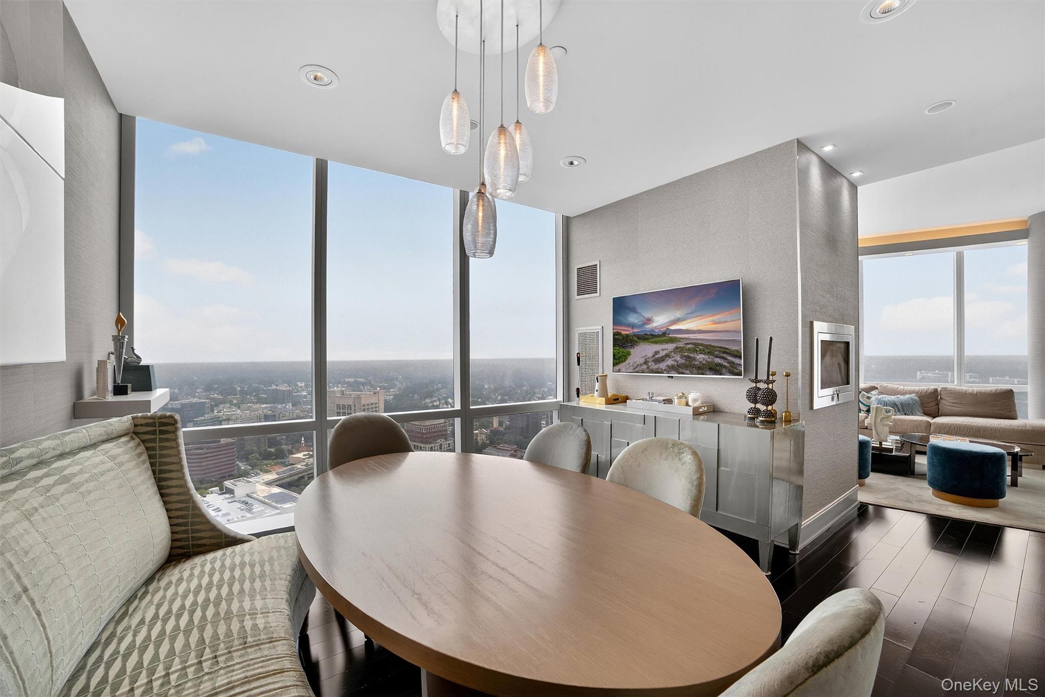 5 Renaissance Square, Unit PH9E White Plains, NY 10601 - Photo 20 of 46