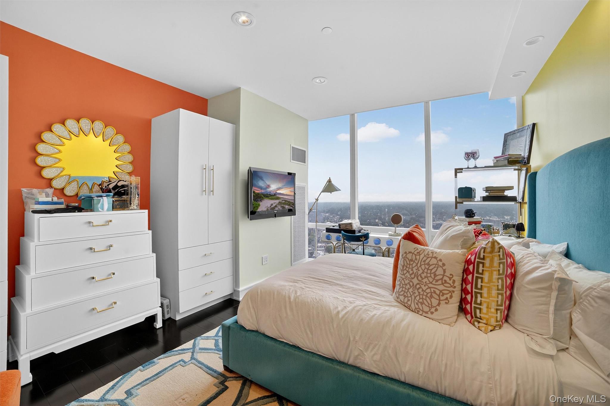 5 Renaissance Square, Unit PH9E White Plains, NY 10601 - Photo 29 of 46