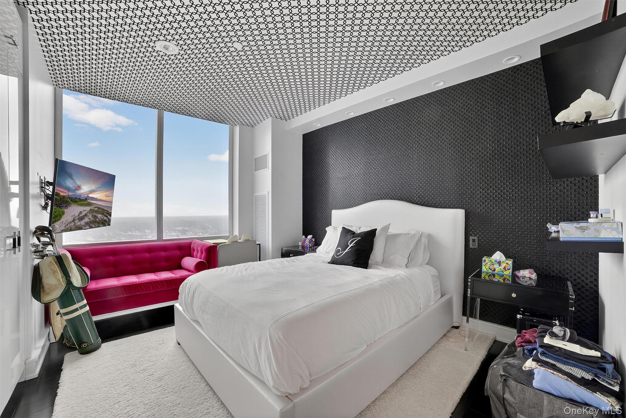 5 Renaissance Square, Unit PH9E White Plains, NY 10601 - Photo 31 of 46