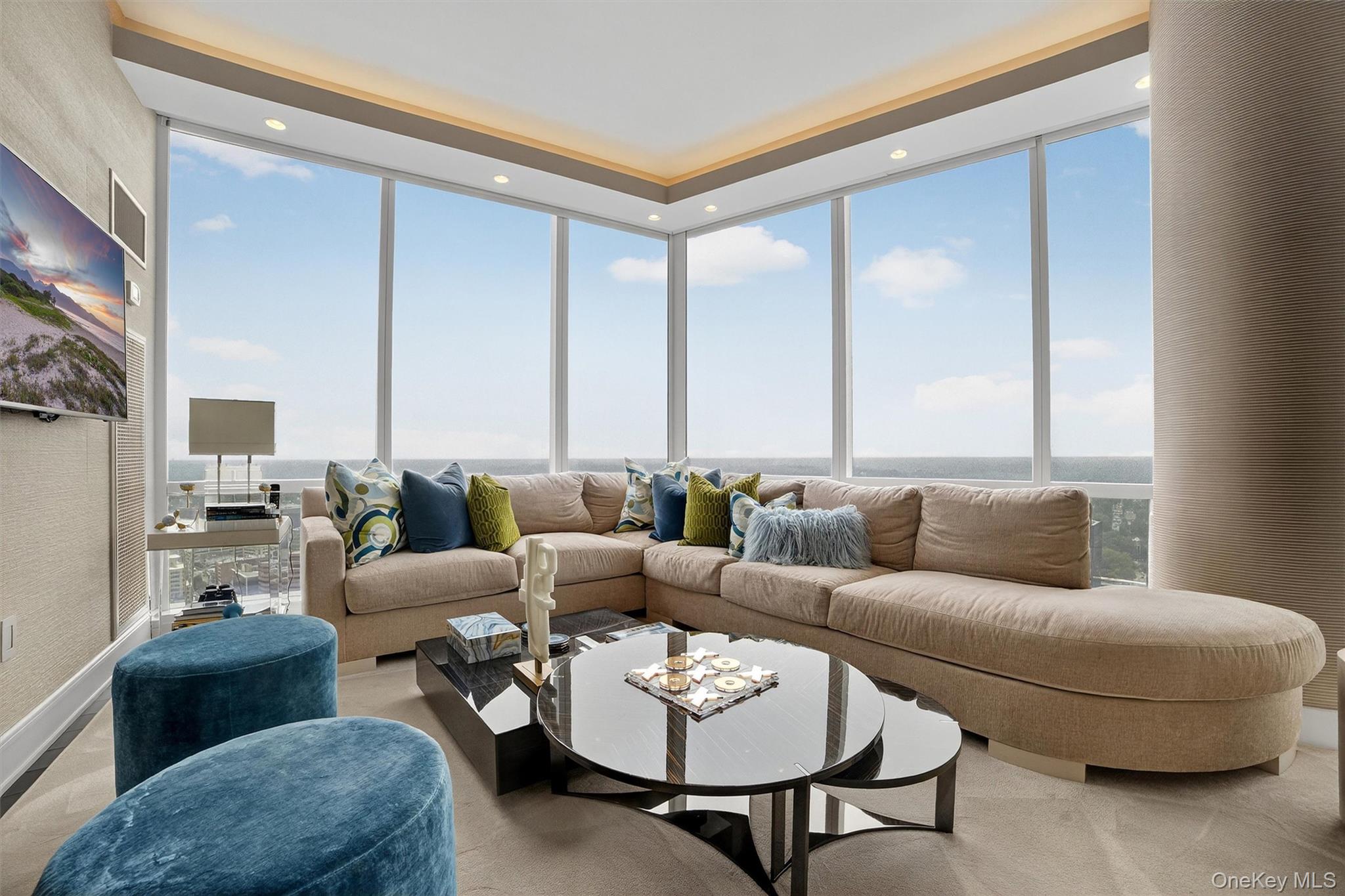 5 Renaissance Square, Unit PH9E White Plains, NY 10601 - Photo 6 of 46