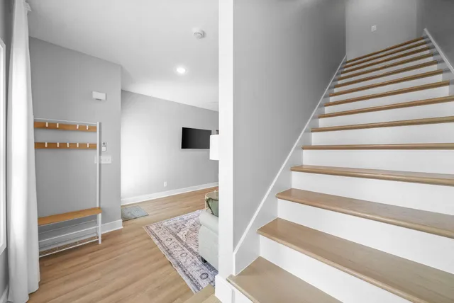 $1,600 | 1113 Crossland Avenue, Unit A, Clarksville, TN 37040