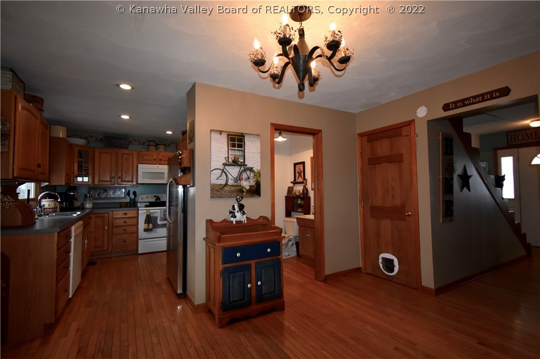 2313 Fisher Ridge Road Kenna, WV 25248 - Photo 10 of 23 Gallery Image 10