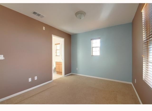 2289 Huntington Point Road, Unit 150 Chula Vista, CA 91914 - Photo 8 of 11 Gallery Image 8