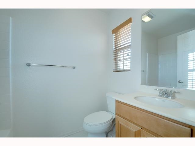 2289 Huntington Point Road, Unit 150 Chula Vista, CA 91914 - Photo 9 of 11 Gallery Image 9