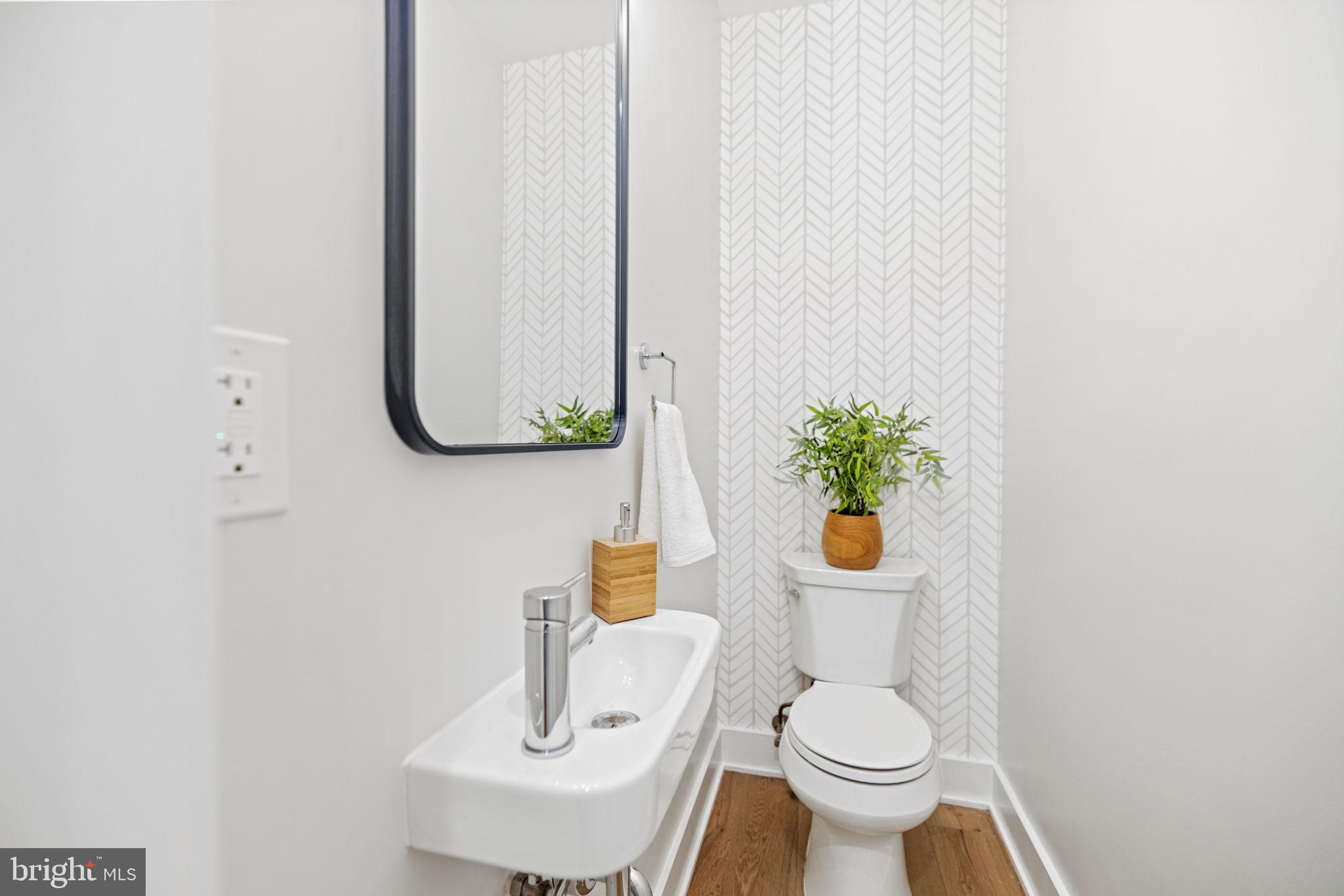 29 Seaton Place Northwest Washington, DC 20001 - Photo 12 of 41