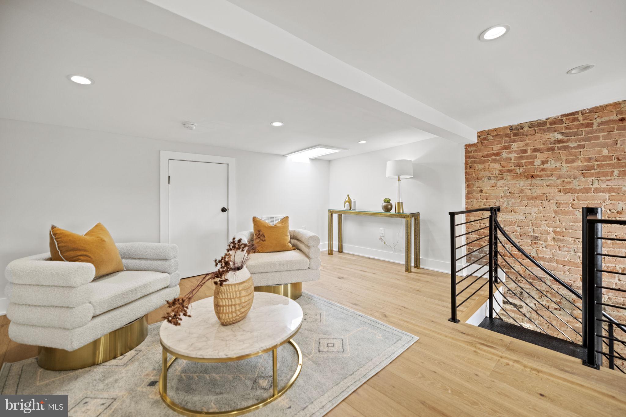 29 Seaton Place Northwest Washington, DC 20001 - Photo 18 of 41