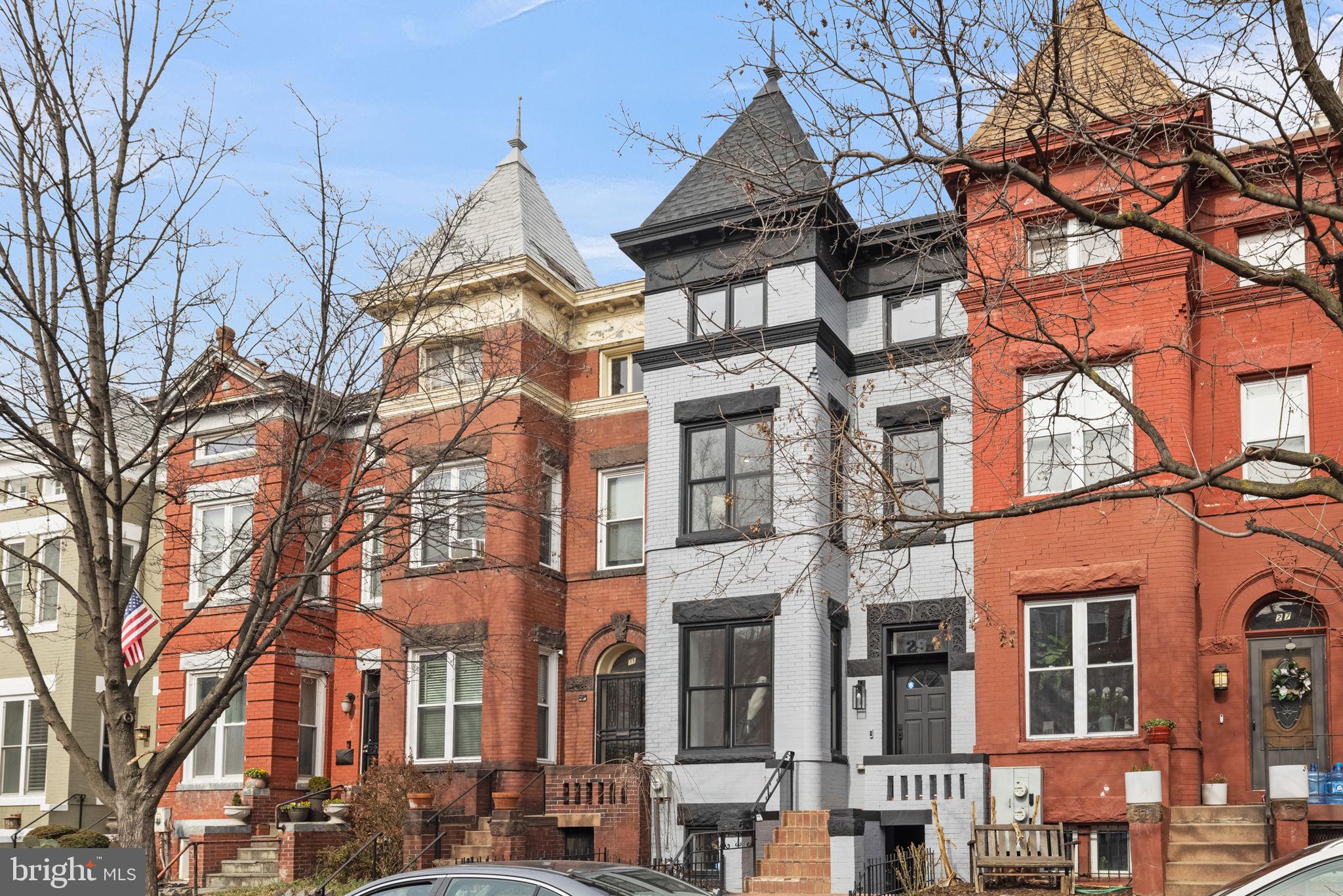 29 Seaton Place Northwest Washington, DC 20001 - Photo 2 of 41