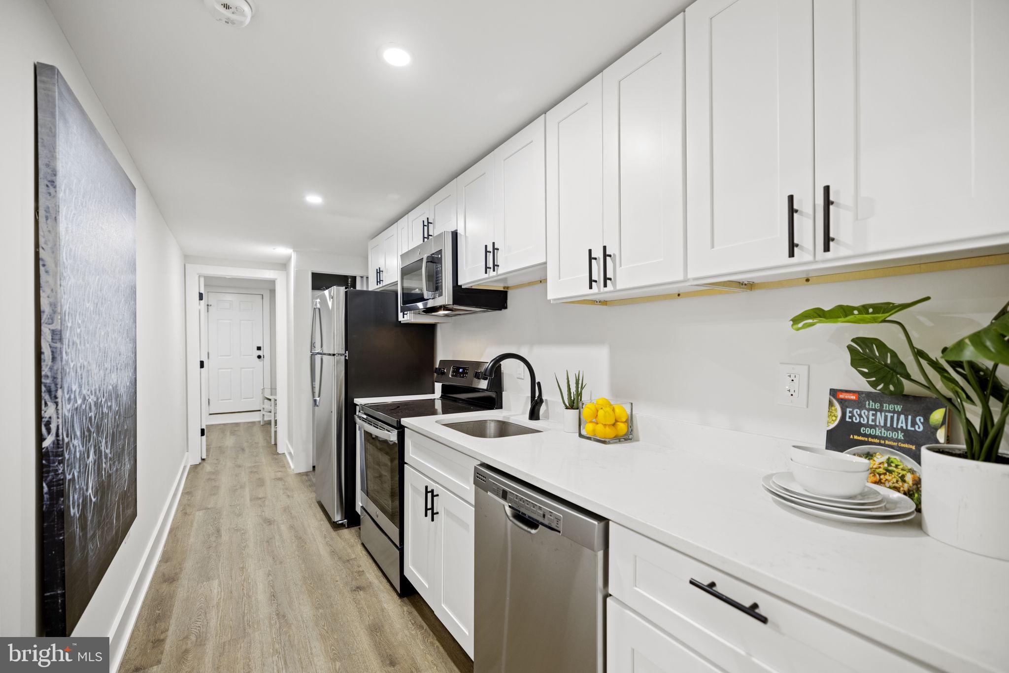 29 Seaton Place Northwest Washington, DC 20001 - Photo 28 of 41