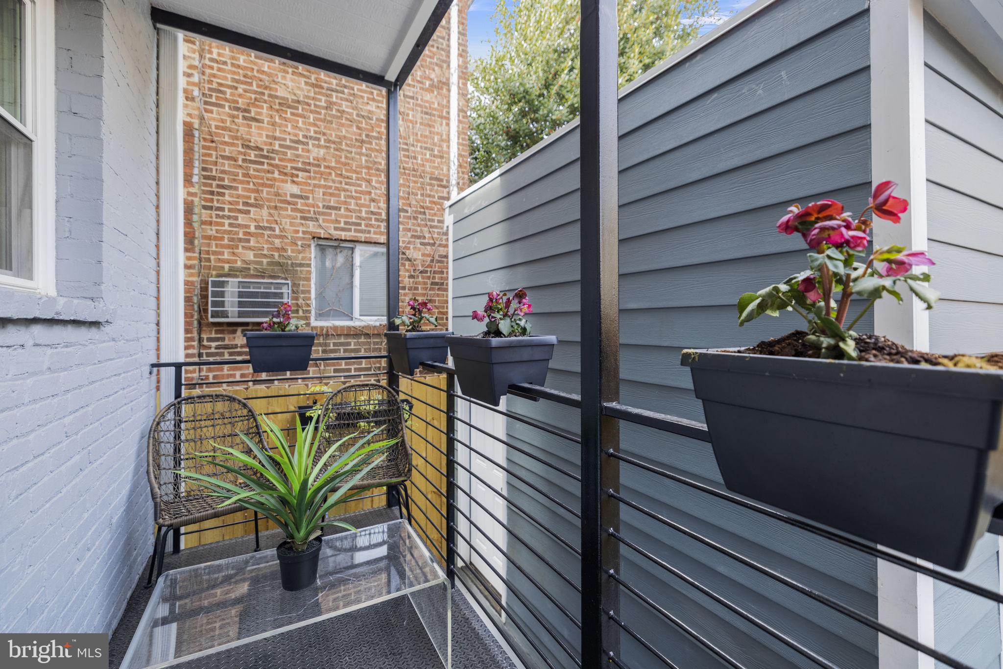 29 Seaton Place Northwest Washington, DC 20001 - Photo 33 of 41