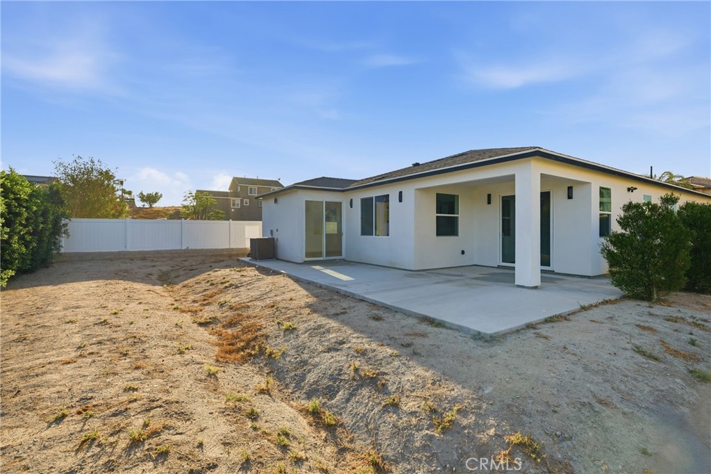 13063 Via Alia Riverside, CA 92503 - Photo 35 of 38 Gallery Image 35