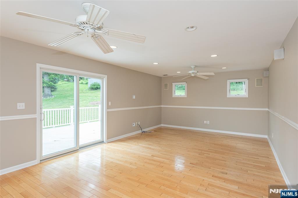 345 Bowden Road Cedar Grove, NJ 07009 - Photo 16 of 43 Gallery Image 16