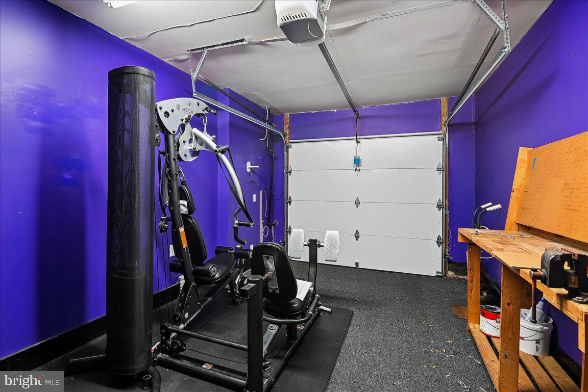 706 Howards Loop Annapolis, MD 21401 - Photo 39 of 40 GARAGE