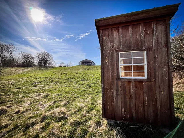 $299,000 | 270 E Road, Heuvelton, NY 13654