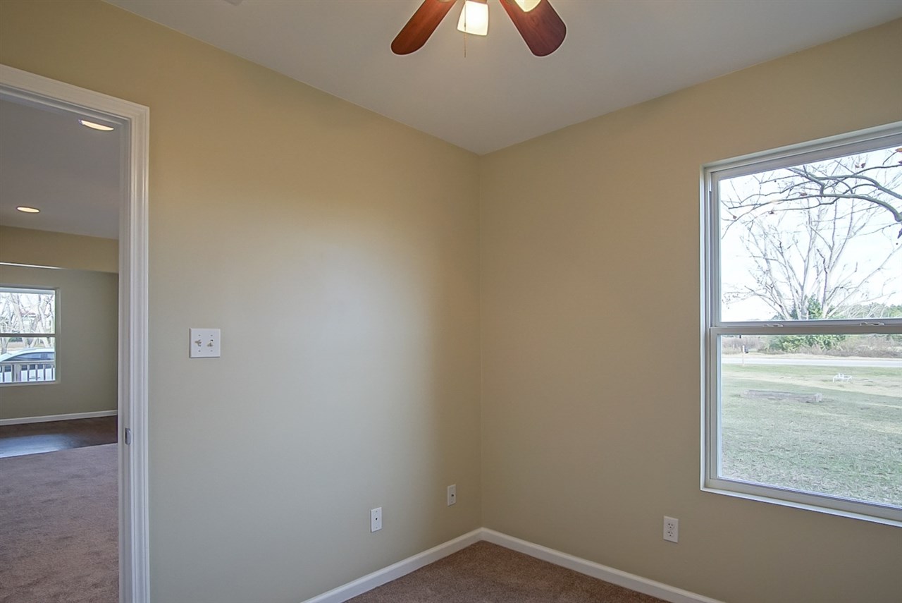 27074 Highway 98 Elberta, AL 36530 - Photo 13 of 24