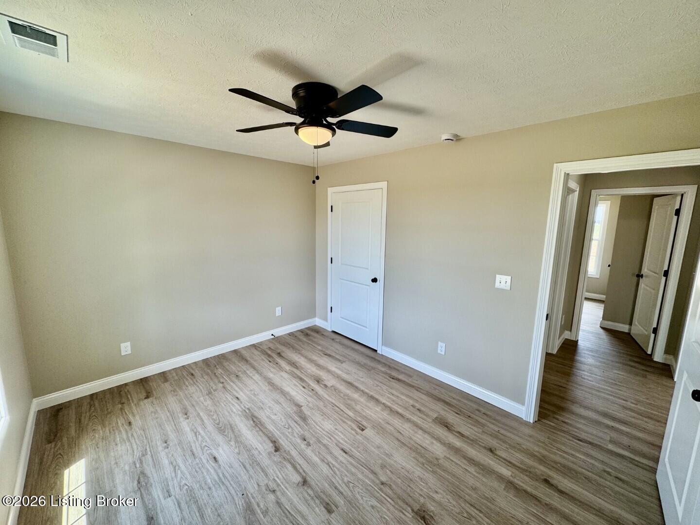 1612 Old Perryville Loop Springfield, KY 40069 - Photo 18 of 27 018_Bedroom