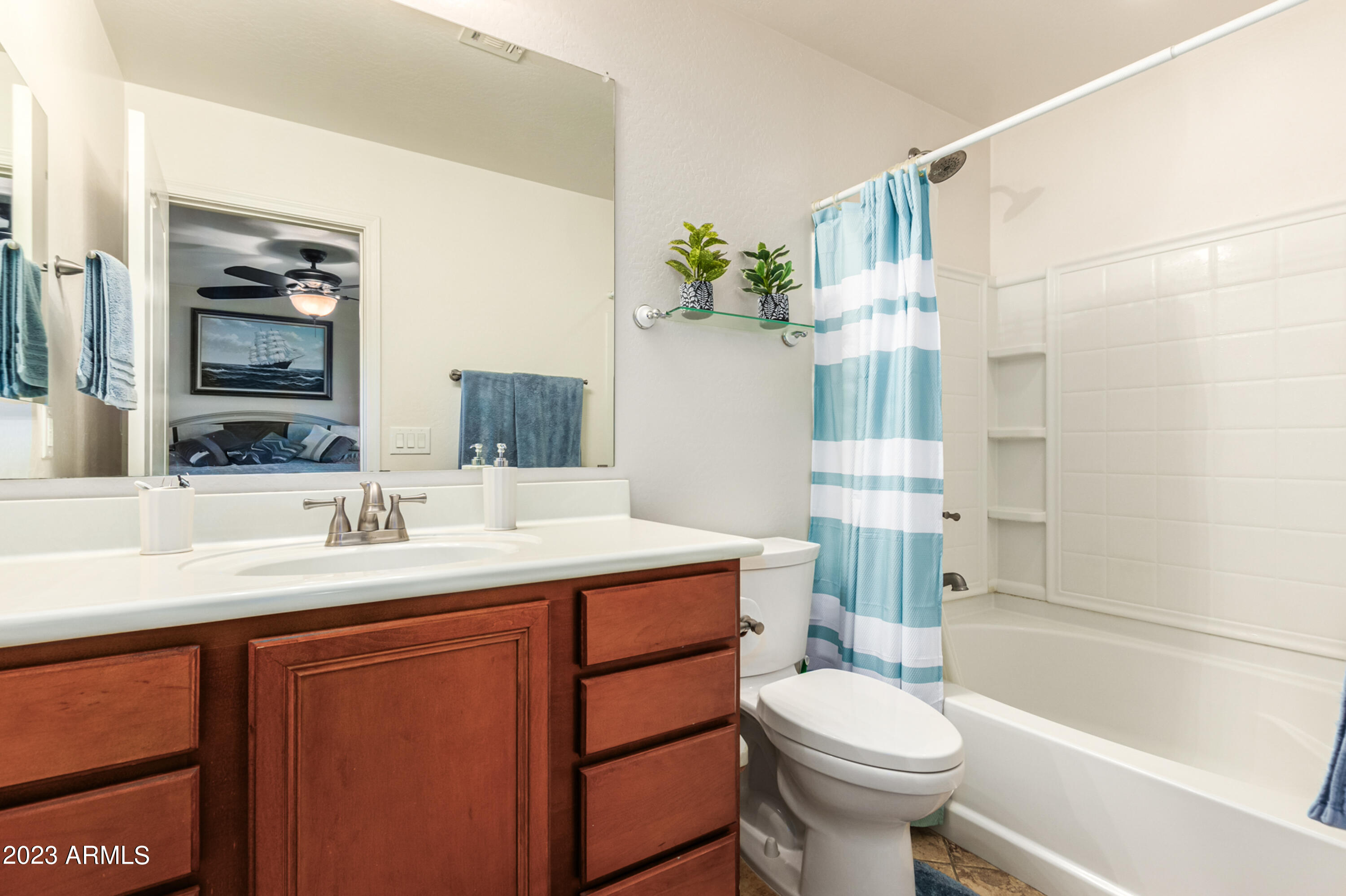 2232 East Pecan Road Phoenix, AZ 85040 - Photo 19 of 35 19 - Pecan
