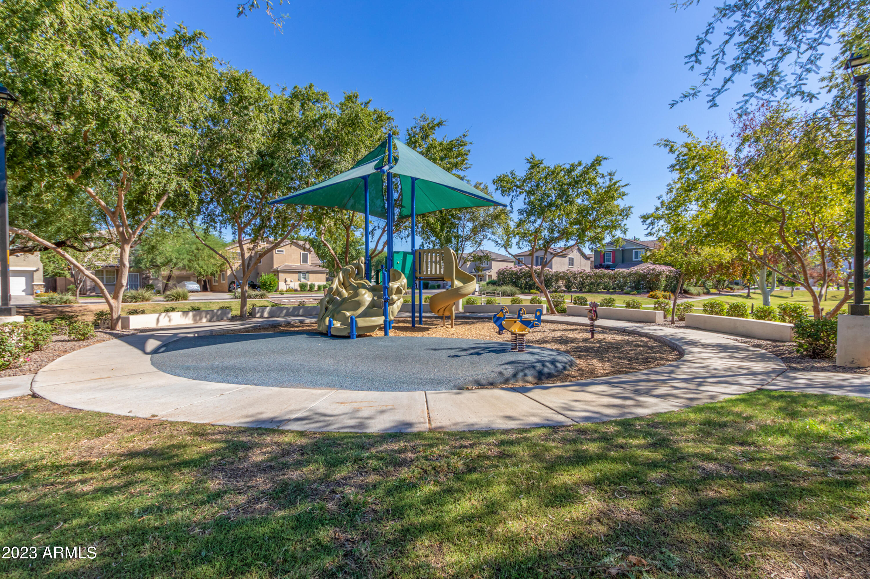2232 East Pecan Road Phoenix, AZ 85040 - Photo 33 of 35 33 - Pecan