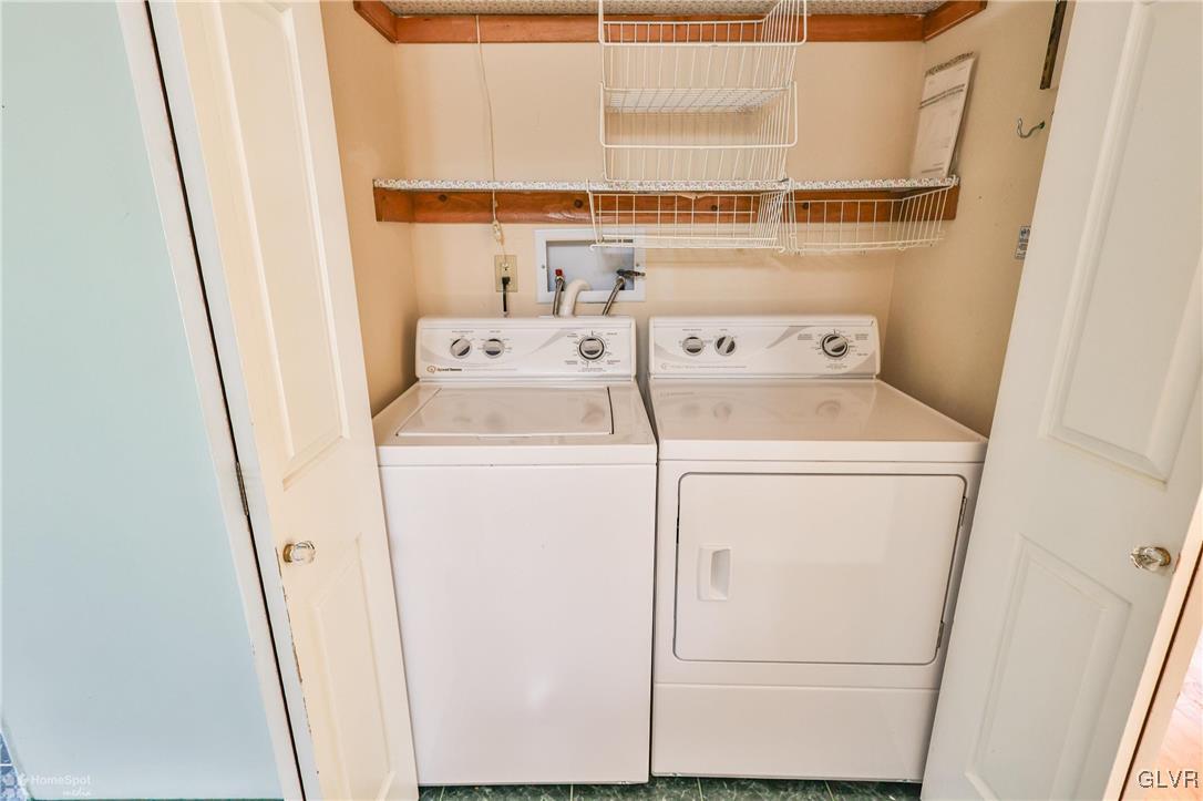 1097 Hawthorn Road Allentown, PA 18103 - Photo 28 of 46 Gallery Image 28