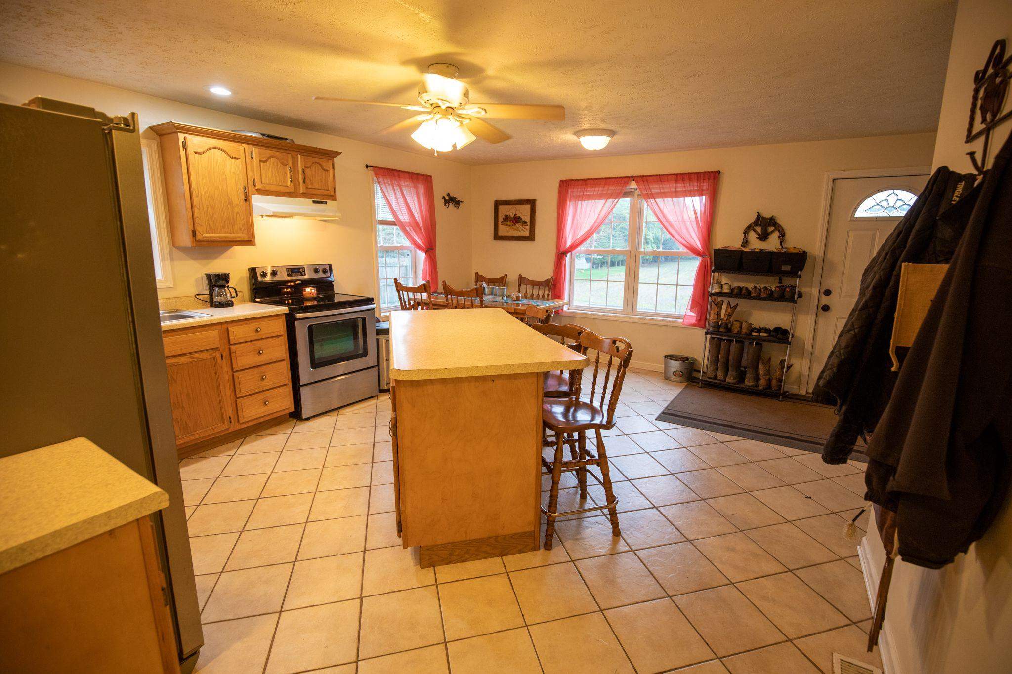 17501 10B Road Plymouth, IN 46563 - Photo 3 of 13 Gallery Image 3