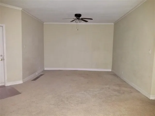 $89,900 | 304 Spruce Street, Halstead, KS 67056