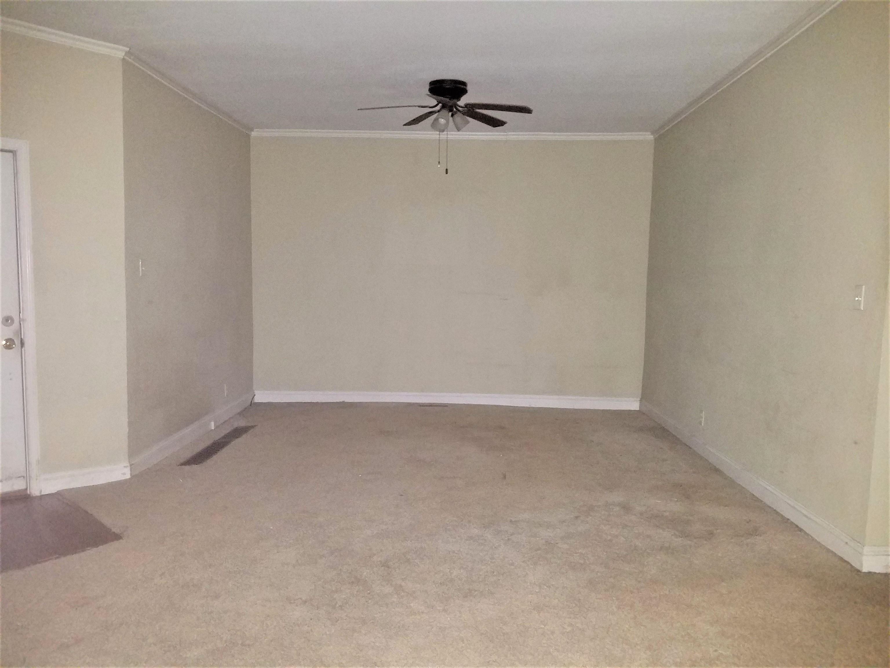 304 Spruce Street Halstead, KS 67056 - Photo 6 of 18