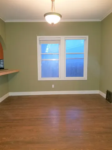 $89,900 | 304 Spruce Street, Halstead, KS 67056