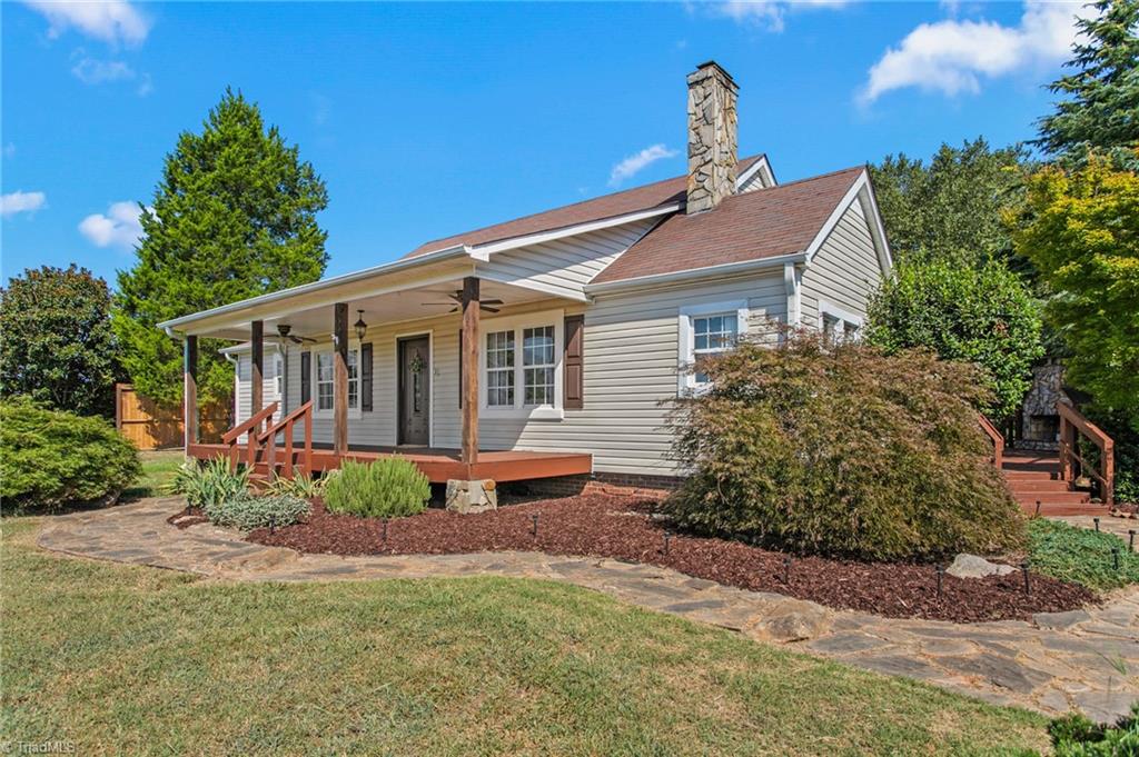 9011 Cook Farm Road Belews Creek, NC 27009 - Photo 38 of 43 Gallery Image 38