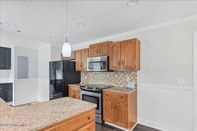 $2,200 | 825 North Saylor Street, Southern Pines, NC 28387