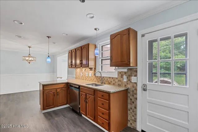 $2,200 | 825 North Saylor Street, Southern Pines, NC 28387