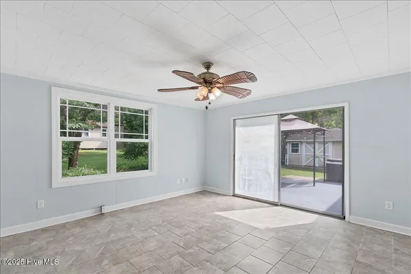 $2,000 | 825 North Saylor Street, Southern Pines, NC 28387