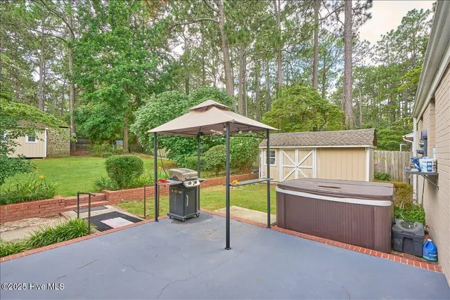 $2,200 | 825 North Saylor Street, Southern Pines, NC 28387