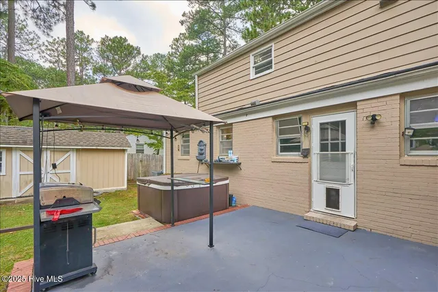 $2,200 | 825 North Saylor Street, Southern Pines, NC 28387